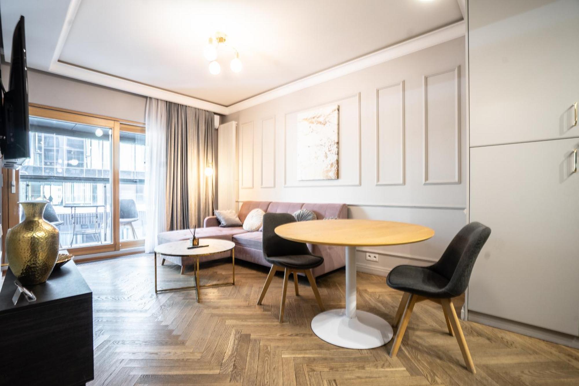 Vipwarsawapartments Sapphire Mennica Residence 외부 사진